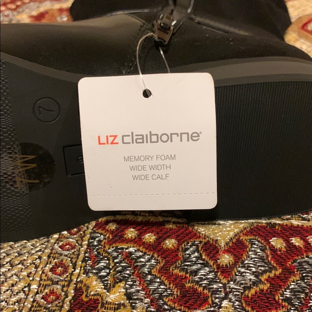Liz Claiborne Black and Gold Leather and Suede Winter Boots - Picture 7 of 10